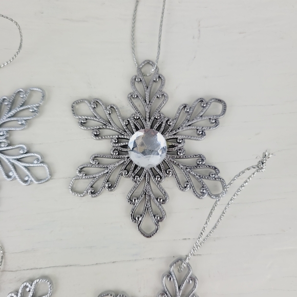 Vintage GANZ Snowflake Ornaments Crystal Expressions Set of 4 - Picture 5 of 11